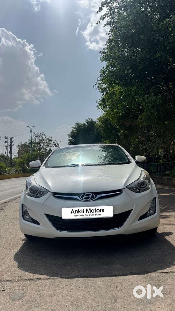 Hyundai Elantra 2.0 Sx Option, 2015, Petrol