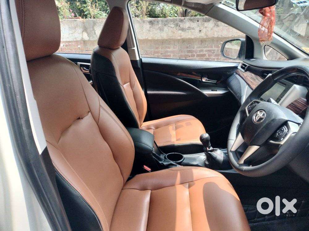 Toyota Innova Crysta Touring Sport 2.4 Mt, 2017, Diesel