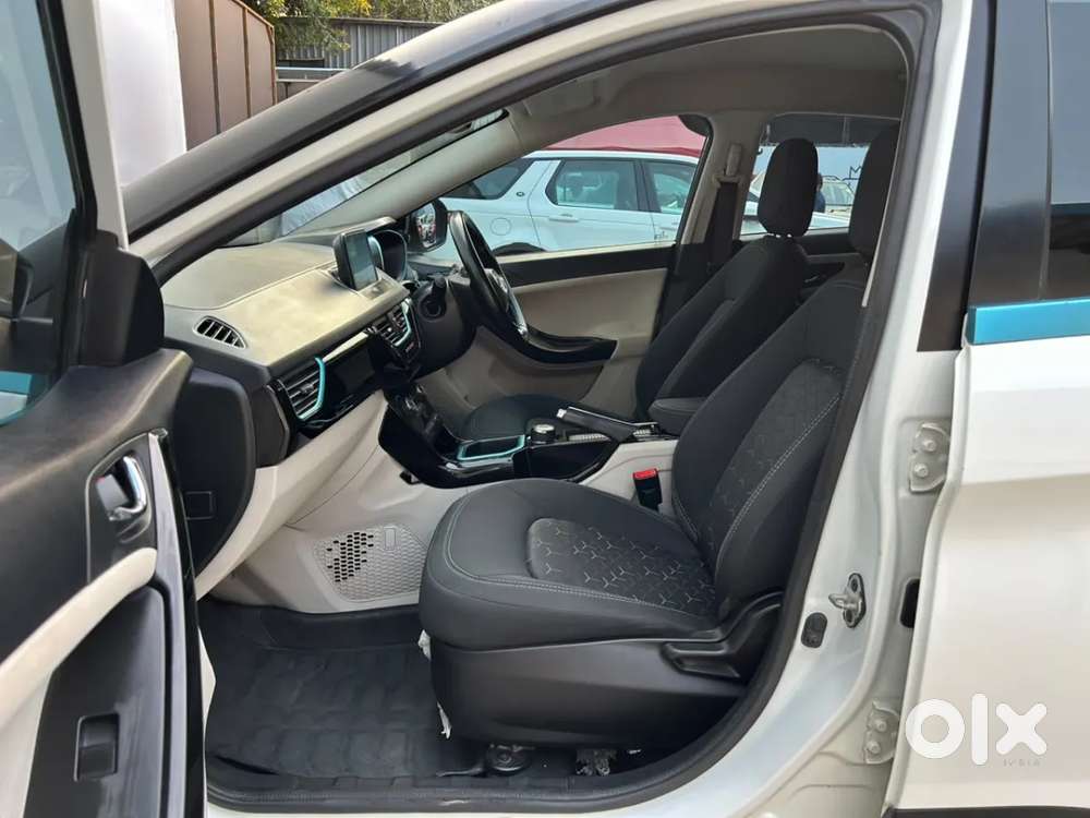 Tata Nexon Ev Xz Plus, 2022, Electric