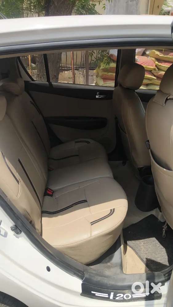 Hyundai  I20 2013