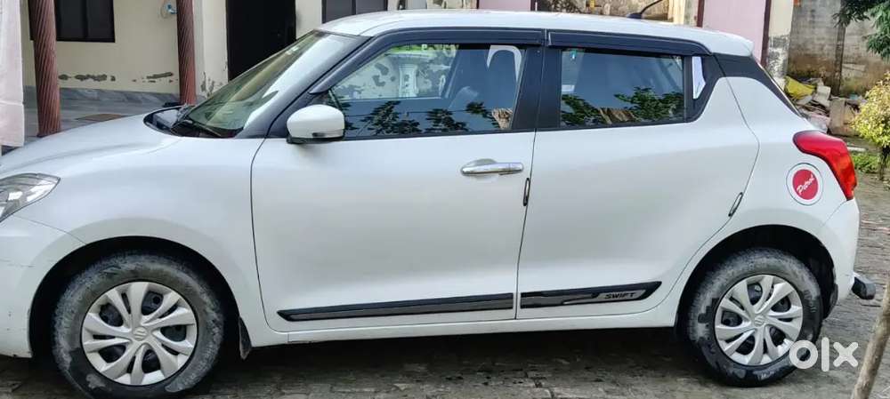 June 2020 Good Condition Swift Car