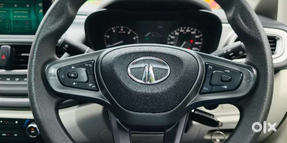 Tata Altroz Xm Plus (s), 2024, Petrol