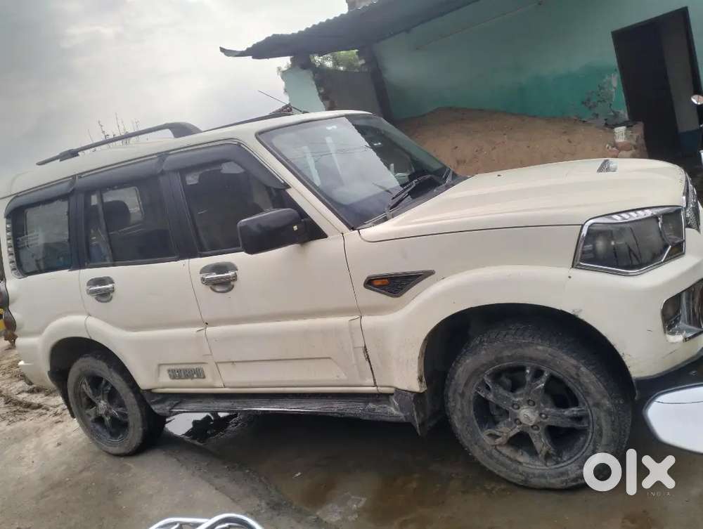 Mahindra Scorpio Diesel 2015