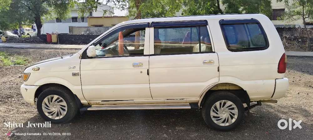 Chevrolet Tavera 2014 Diesel 225000 Km Driven