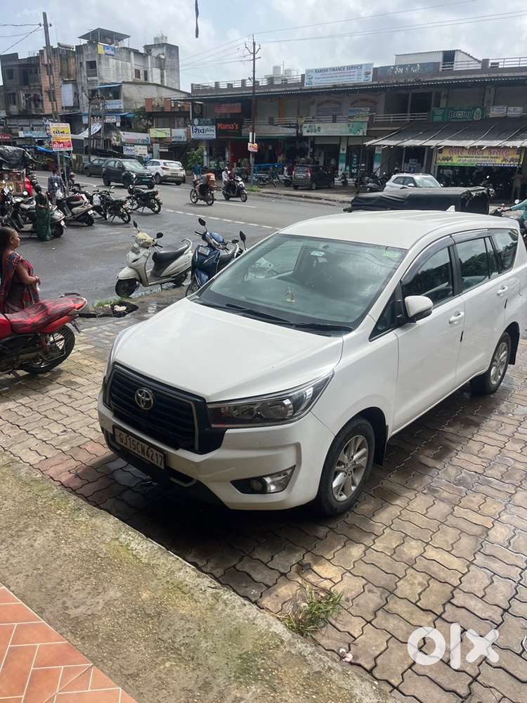 Toyota Innova Crysta 2023