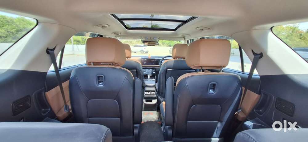 Hyundai Alcazar Signature (o) 6 Str 1.5 Petrol Dct, 2025, Petrol