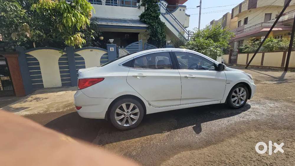 Hyundai Verna 2013 Diesel 99000 Km Driven