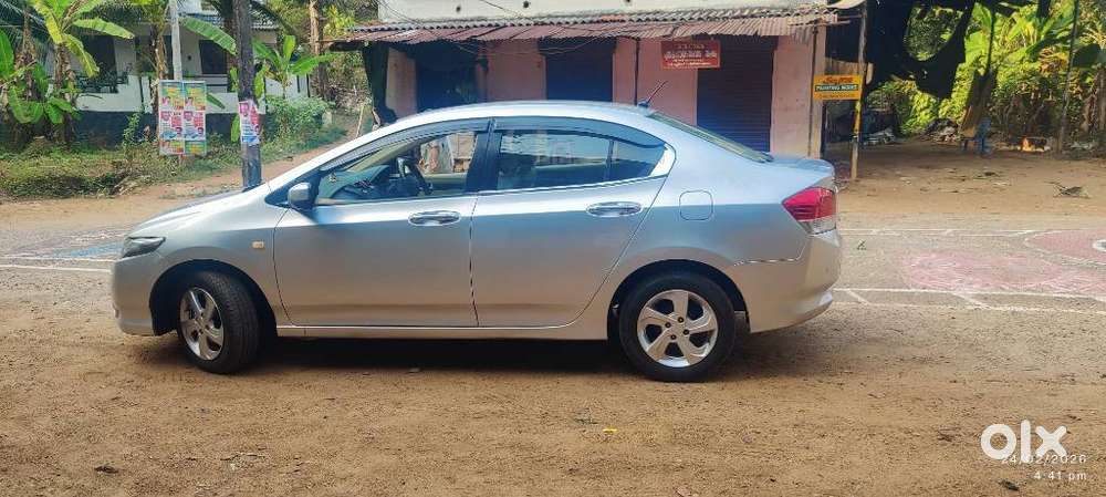 Honda City V At Exclusive, 2011, Cng & Hybrids