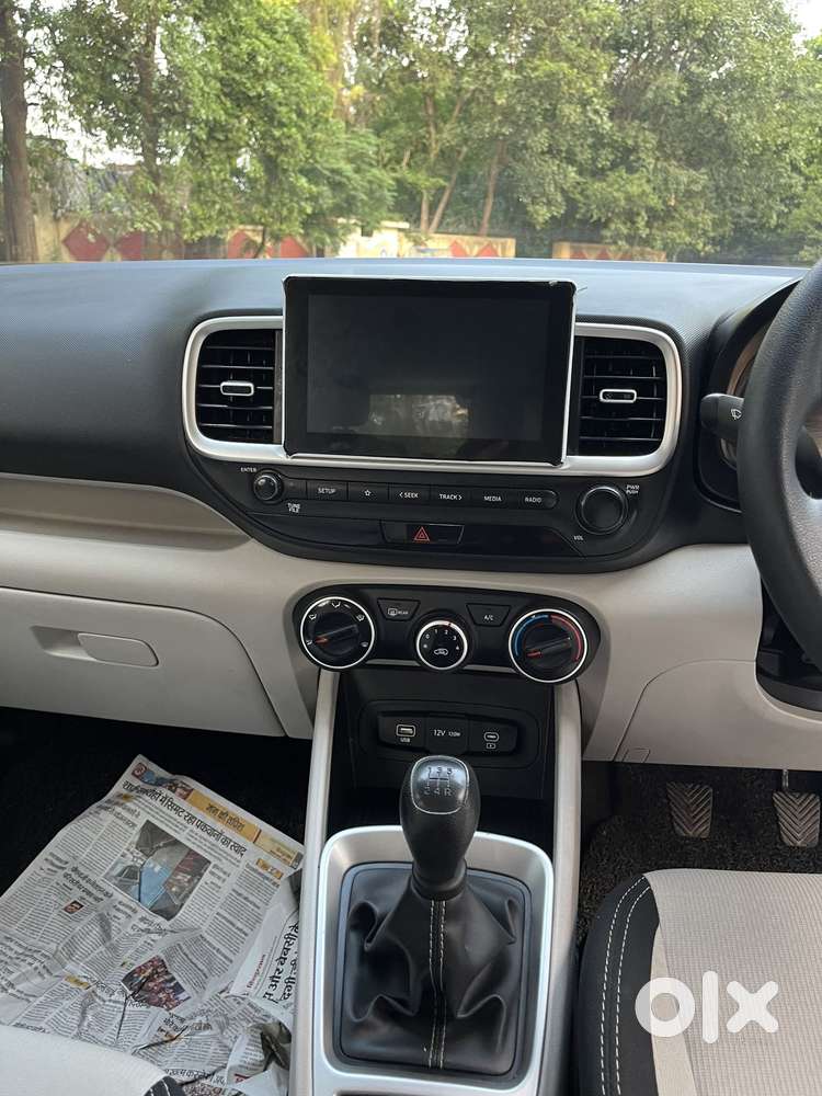 Hyundai Venue S 1.2 Petrol, 2023, Petrol