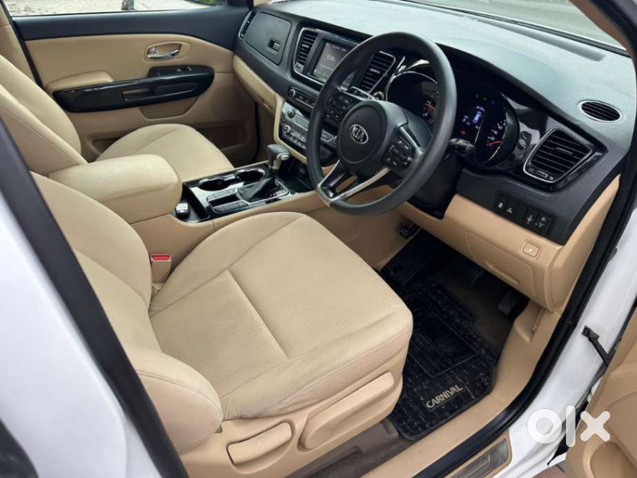 Kia Carnival Prestige, 2020, Diesel