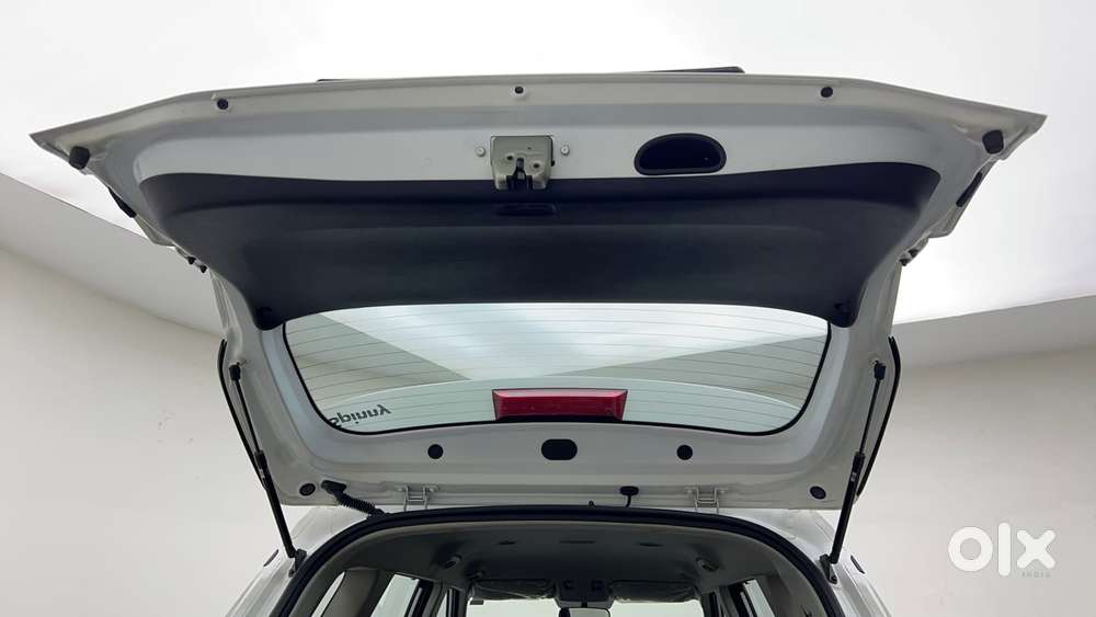 Kia Carens 1.4 Prestige Plus Turbo 7 Str, 2022, Petrol