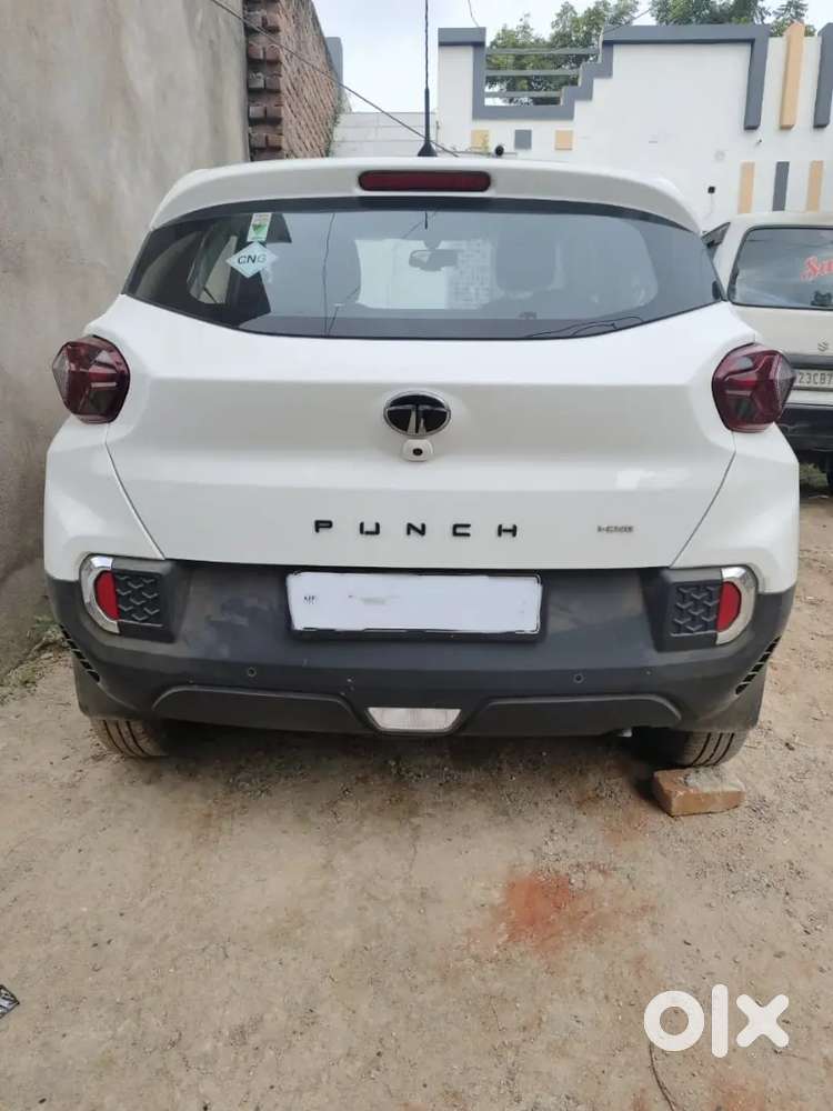 Tata Punch 2025 Cng & Hybrids 11000 Km Driven