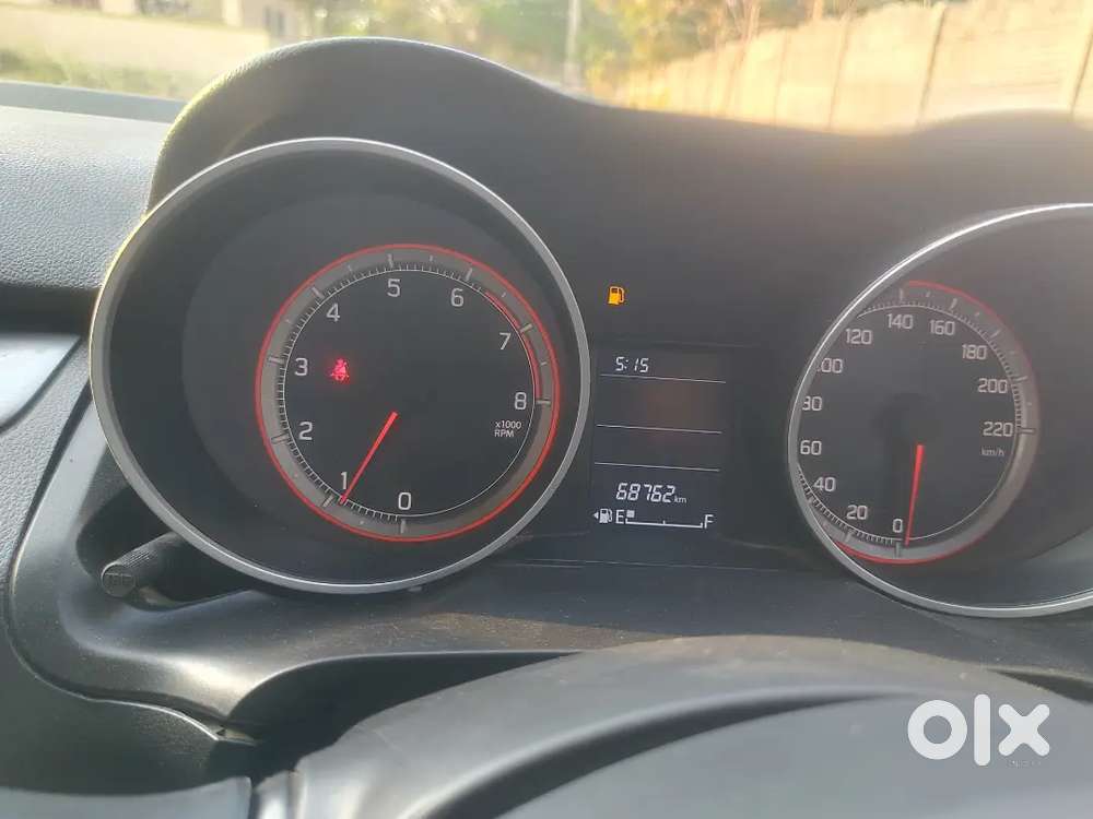 Maruti Suzuki Swift 2022 Petrol 68800 Km Driven No Work In Vehicle