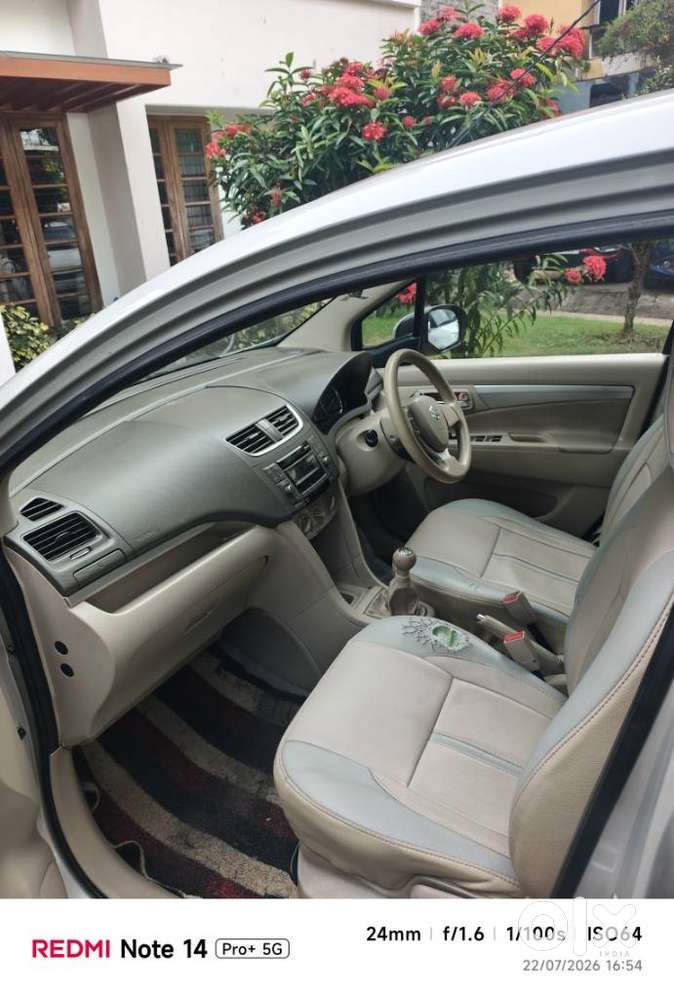 Maruti Suzuki Ertiga Shvs Vdi Limited Edition, 2017, Diesel