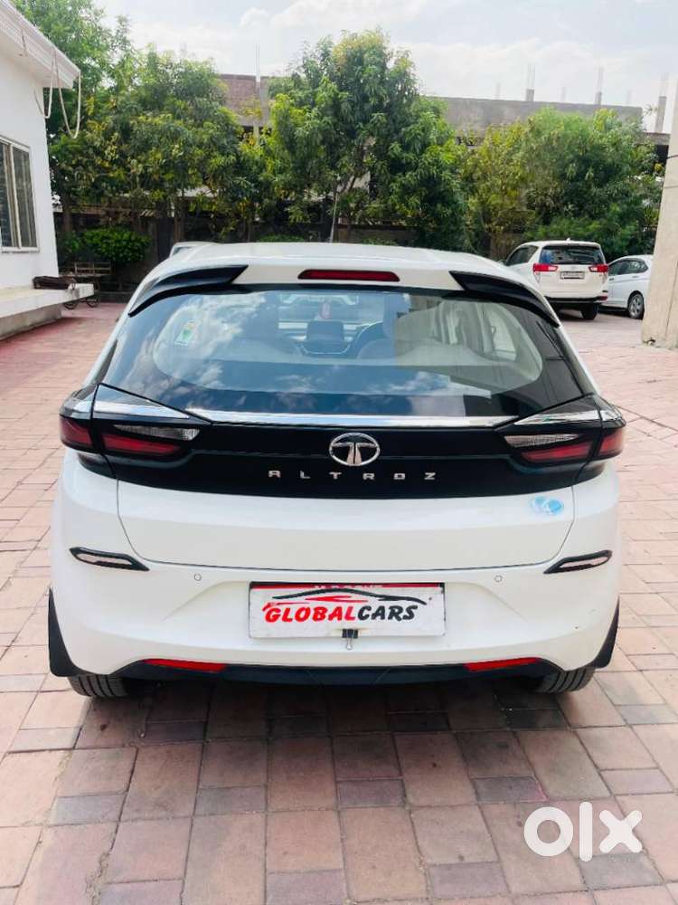 Tata Altroz 1.2 Xm Plus, 2023, Diesel