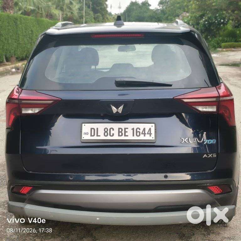 Mahindra Xuv700 2.0 Ax 5 Petrol Mt Str, 2022, Petrol