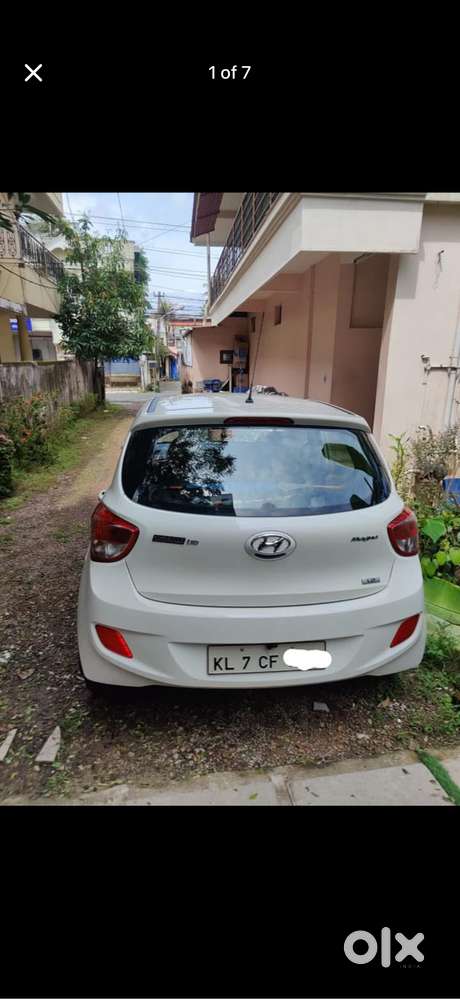 Family Owned Hyundai Grand I10 2015 Petrol 33000 Km Driven