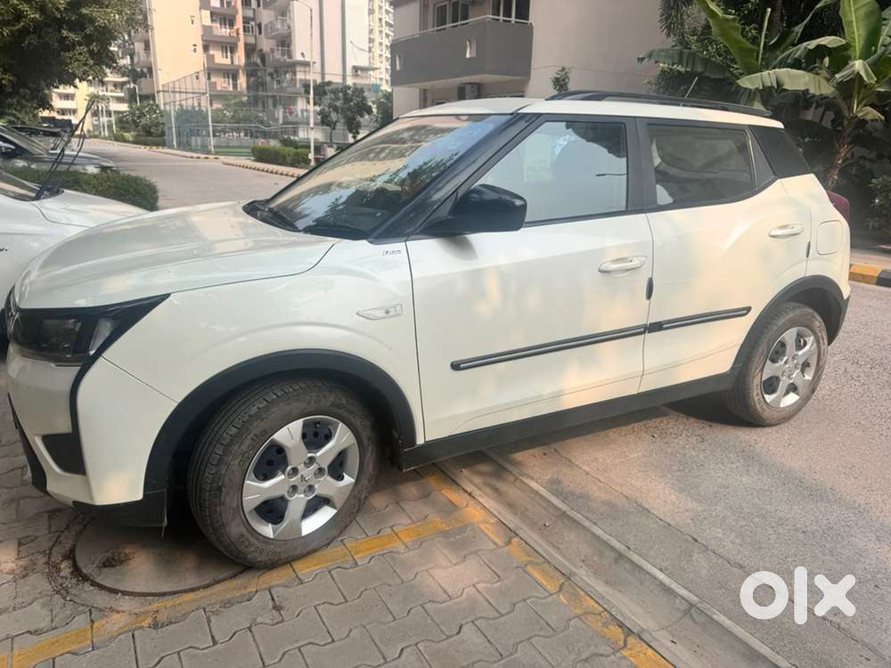 Mahindra Xuv300 Gdi Turbosport 2024 E20 Petrol 9080 Km Driven