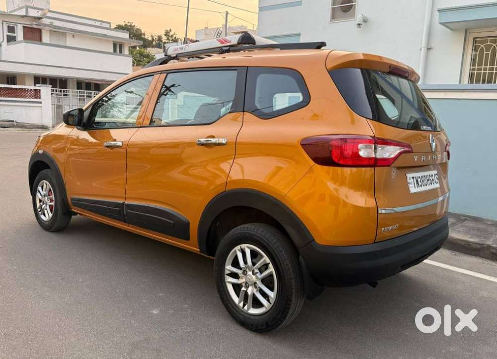 Renault Triber Rxl, 2023, Petrol