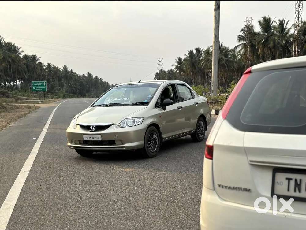 Honda City Zx 2004 Petrol Well Maintained