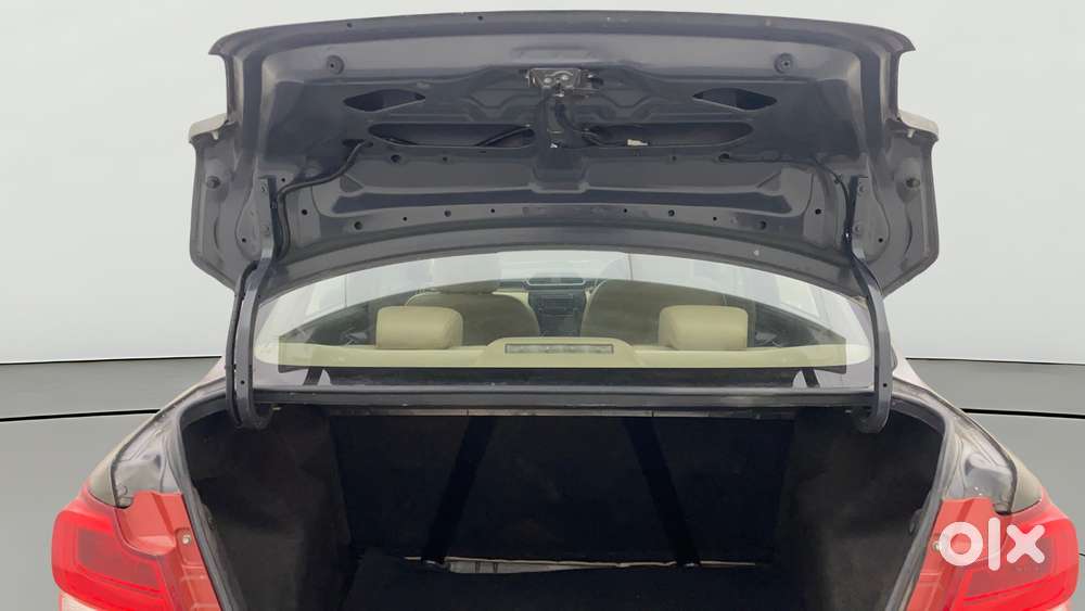 Maruti Suzuki Swift Dzire