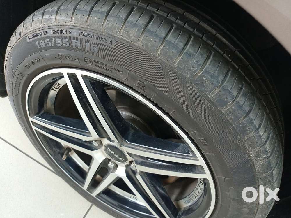 Hyundai Verna Ex 1.6 Vtvt At, 2018, Petrol