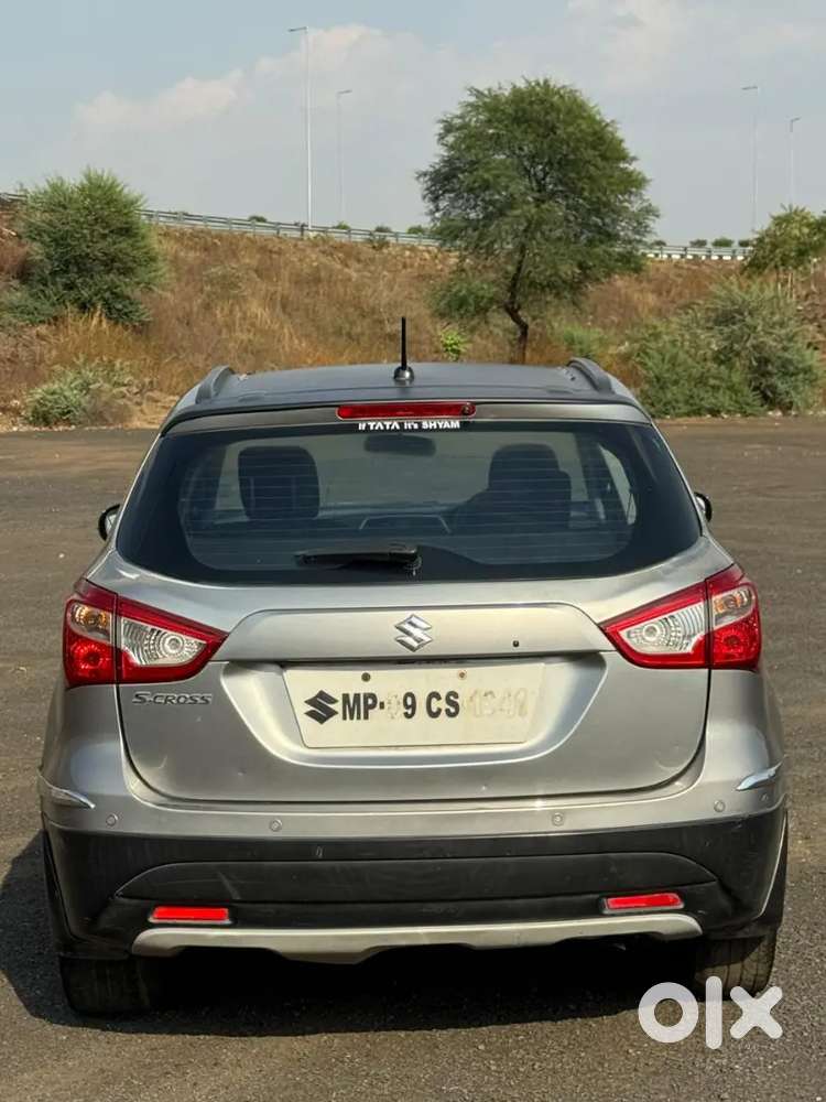 Maruti Suzuki S Cross 2015 Diesel Well Maintained