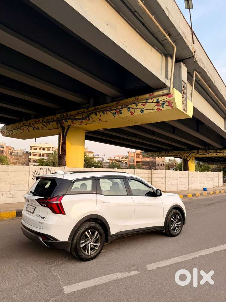Mahindra Xuv700 2.2 Ax 5 Diesel At 7 Str, 2022, Diesel