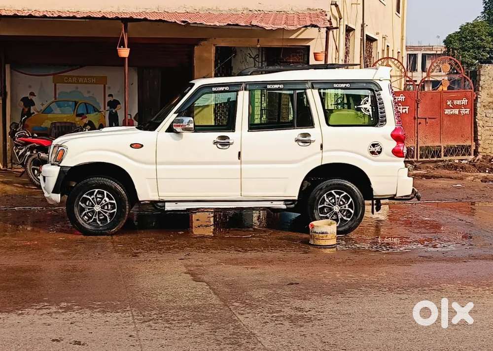 Mahindra Scorpio 2013 Diesel 125000 Km Driven