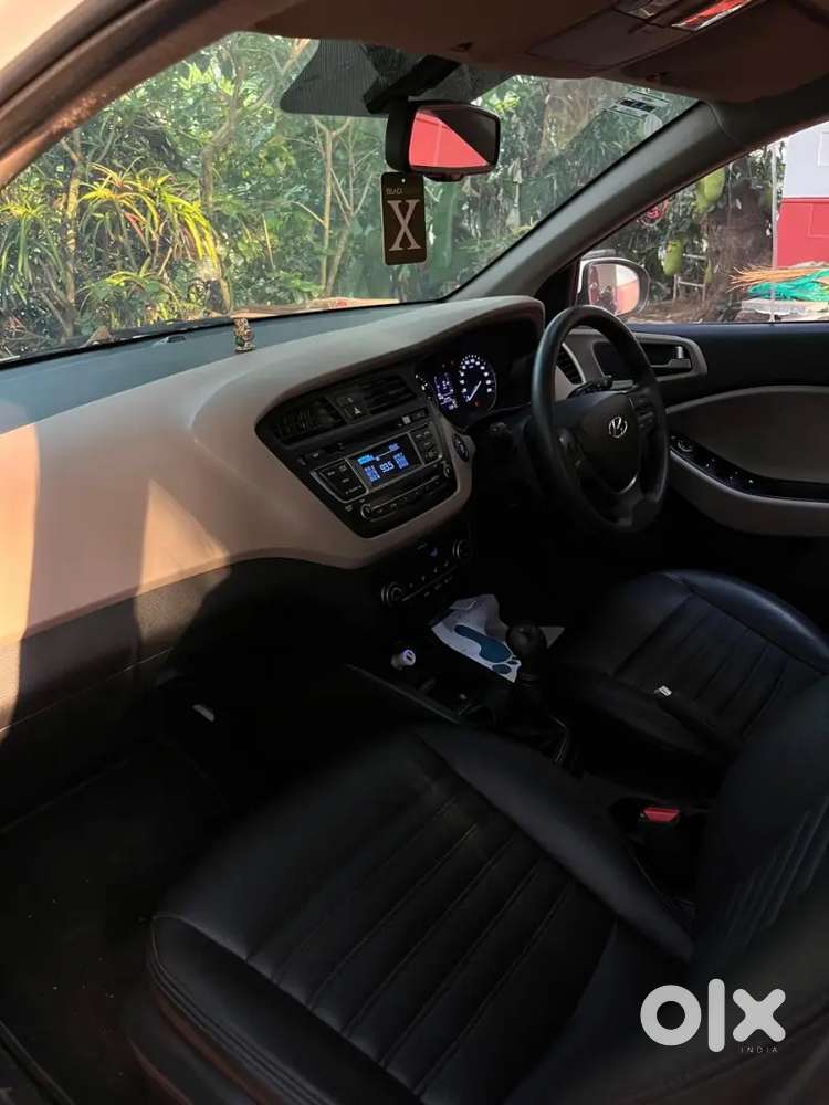 2015 Model I20 Petrol For Sale