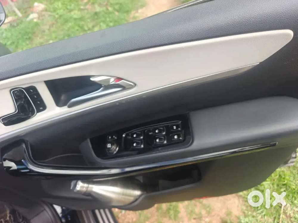 Mahindra Xuv700 Diesel 2024