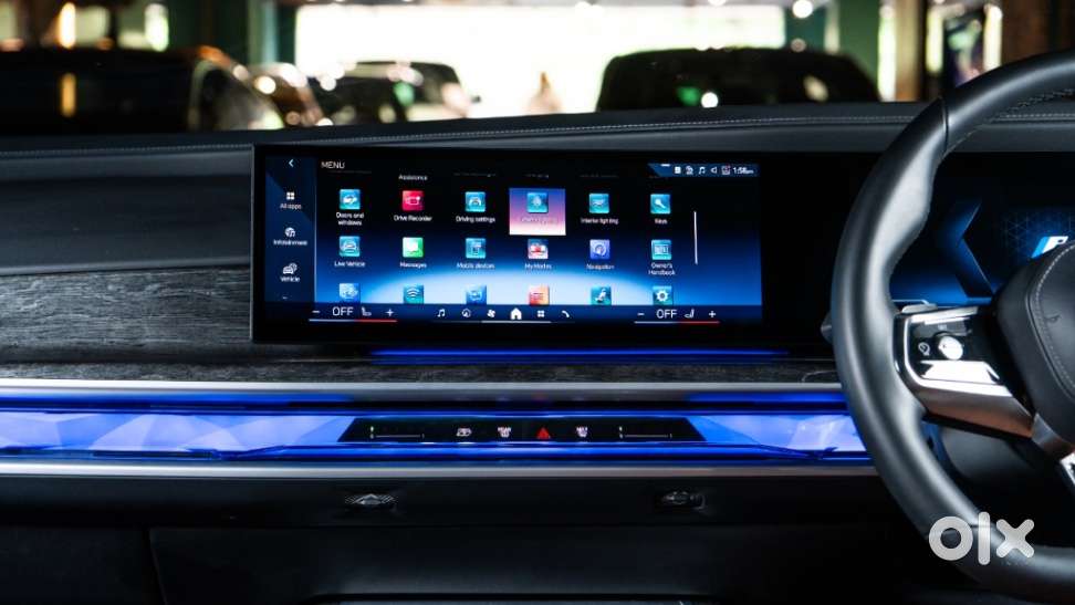 Bmw I7 Xdrive60, 2023, Electric