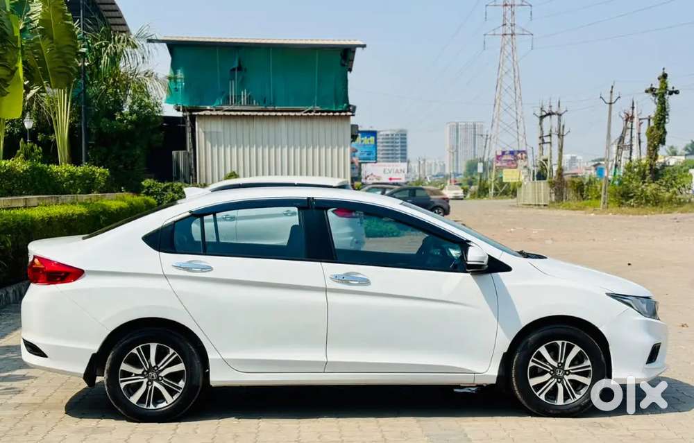 Honda City 1.5 V 2021
