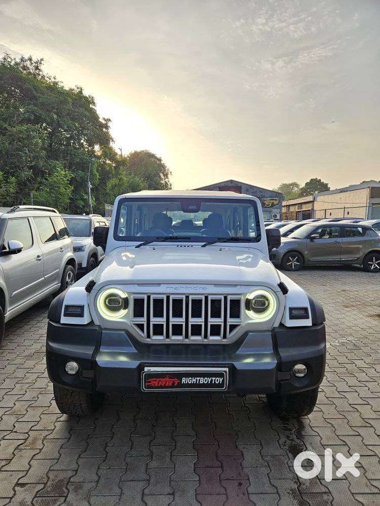 Mahindra Thar Roxx Ax7l Rwd Diesel At, 2025, Diesel