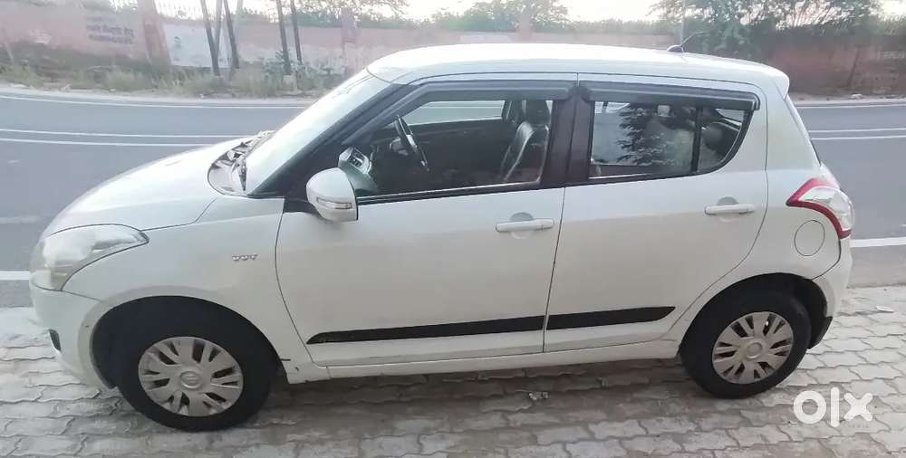 Swift Maruti Suzuki 2012 Year