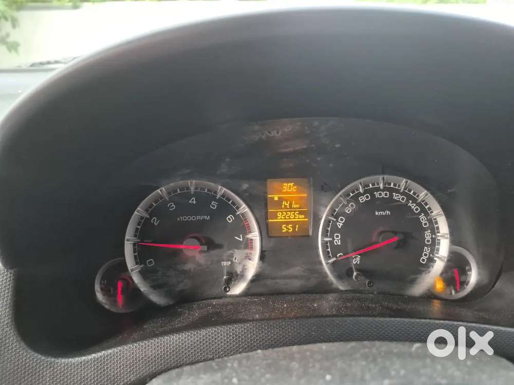 Maruti Suzuki Swift 2015 Petrol 93000 Km Driven