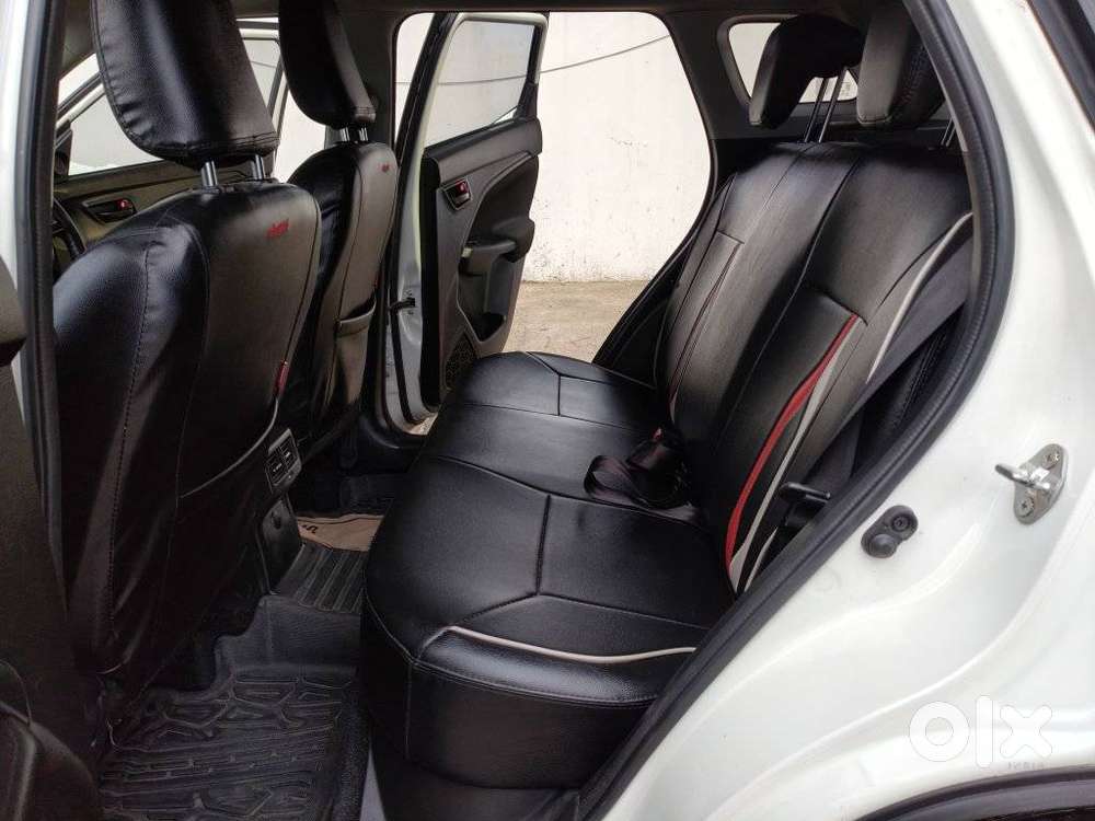 Maruti Suzuki Brezza 1.5 Vxi At Smart Hybrid, 2023, Petrol
