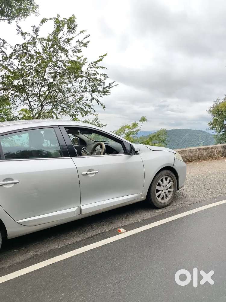 Renault Fluence 2012