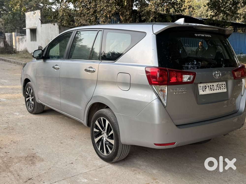 Toyota Innova Crysta [2020-ongoing] 2.4 Zx 7 Str, 2022, Diesel