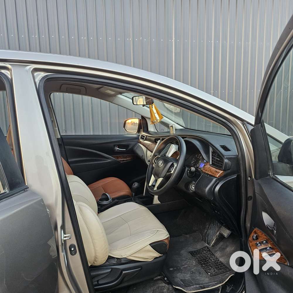 Toyota Innova Crysta 2.8 Gx At 7 Str, 2017, Diesel