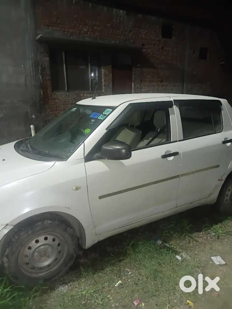 Maruti Suzuki Swift Lxi 2011 Petrol