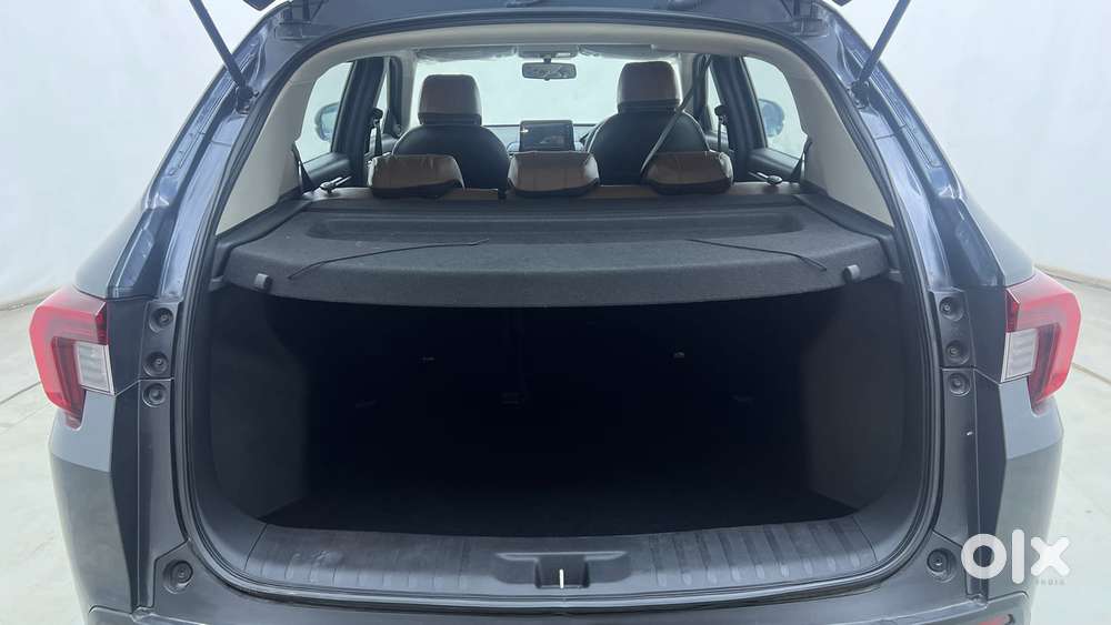 Honda Elevate Vx Mt, 2025, Petrol