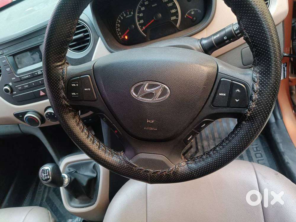 Hyundai Grand I10 [2013-2017] 1.2 Kappa Vtvt Sportz, 2016, Petrol