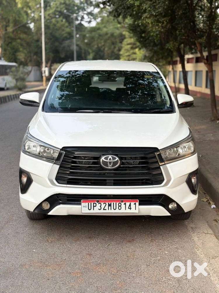 Toyota Innova Crysta 2.4 Gx Mt, 2022, Diesel