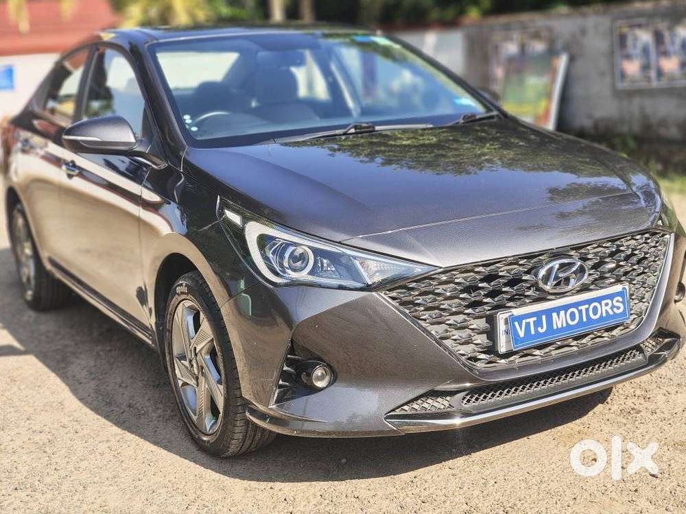 Hyundai Verna 1.5 Sx Petrol Mt, 2020, Petrol