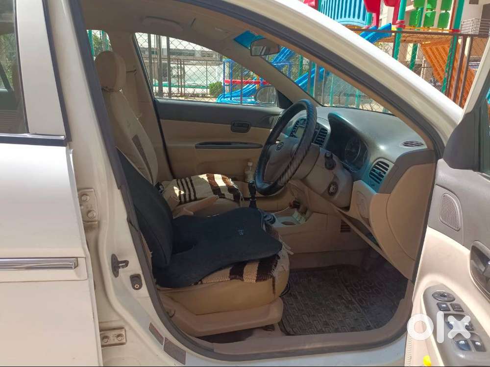 Well-maintained All Service From Hyundai / Best Cheapest Price Deal