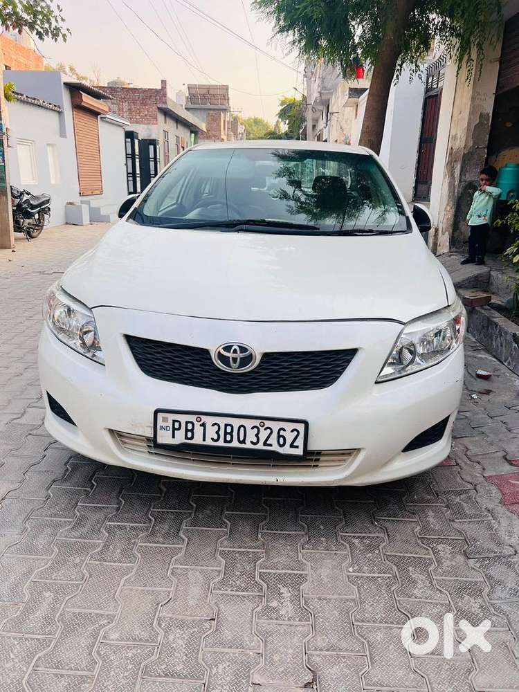 Toyota Corolla Altis 2011 Diesel
