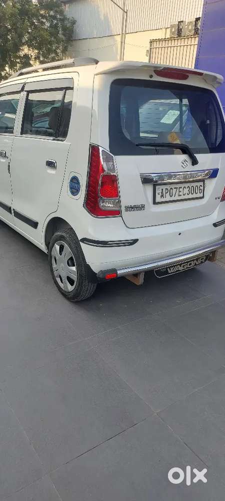 Maruti Suzuki Wagon R 2018 Petrol Well Maintained,show Room Track