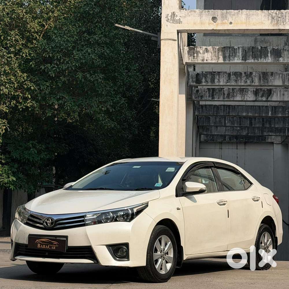 Toyota Corolla Altis 2016
