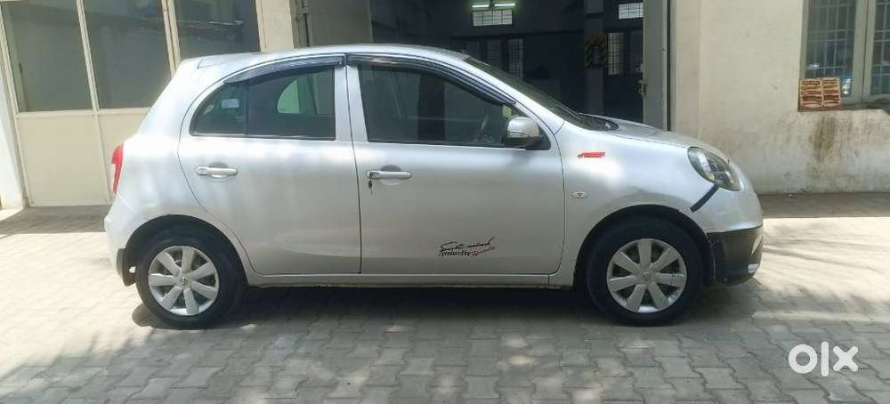 Nissan Micra Active Xv Petrol, 2016, Petrol